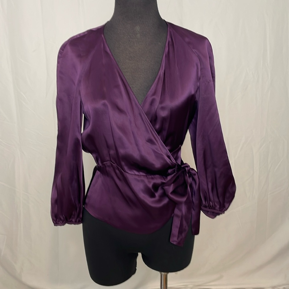 Diane Von Furstenberg 100% silk wrap balloon sleeve rare blouse